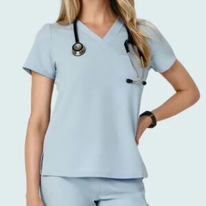 Mandala Small One Pocket Powder Blue Scrub top